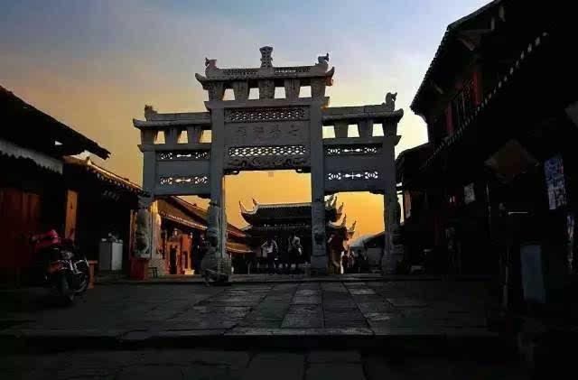 虫虫助手下载